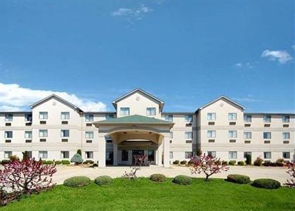 Quality Inn & Suites Brooks