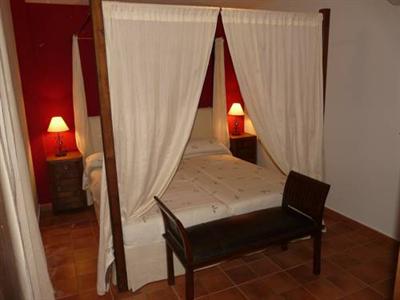 Complejo Rural Apartamentos la Noguera
