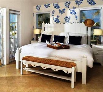 Tranquility Bay Beach House Resort Marathon