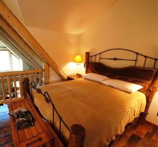 Snow Creek Lodge And Cabins