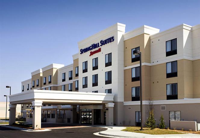 SpringHill Suites Wichita East at Plazzio