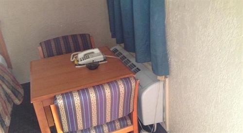 Deluxe Inn Lawton