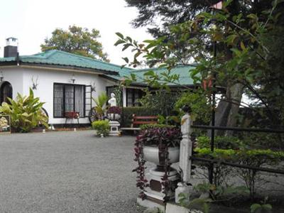 High Cairn Holiday Bungalow