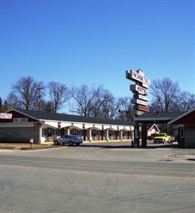 Pinconning Trail Inn