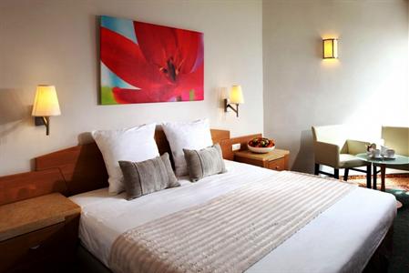 Palm Beach Acre Hotel