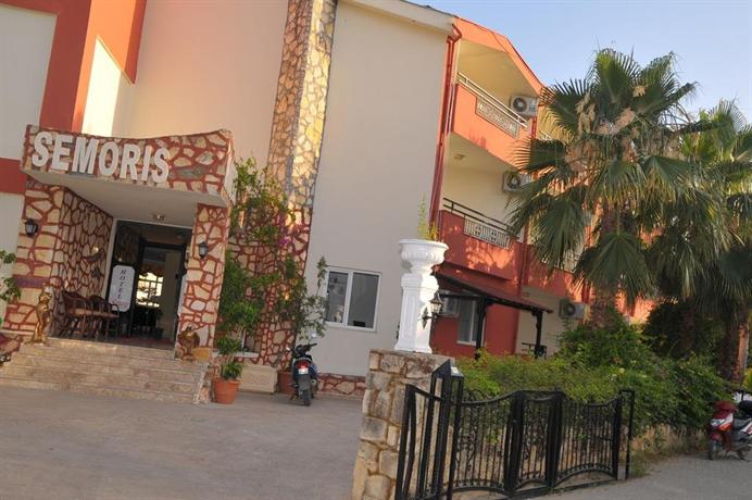 Semoris Hotel