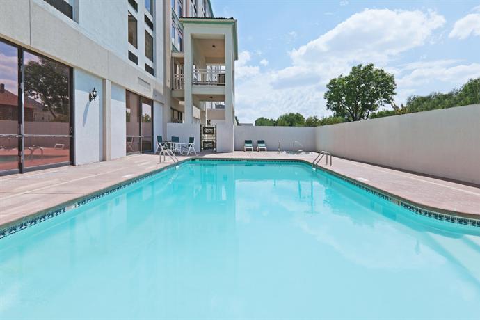 Wyndham Garden Wichita Downtown