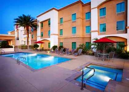 Hampton Inn & Suites Palm Desert