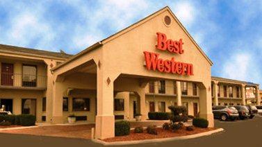 Best Western Carriage House Inn & Suites