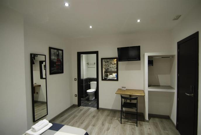 Hostal MH Fuencarral