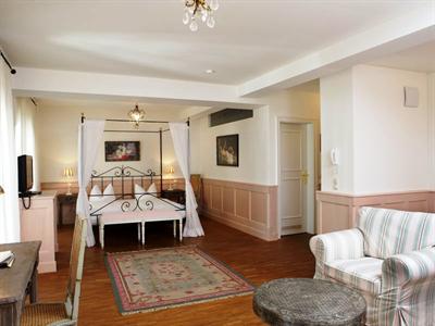 Hotel Orphee - Kleines Haus