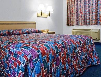 Motel 6 Kansas City Southwest Lenexa
