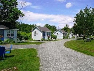 Isleview Motel and Cottages
