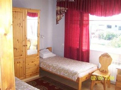 Eha Suija Home Accommodation