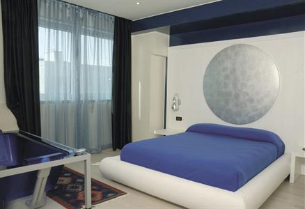 Hotel Kristal Zane
