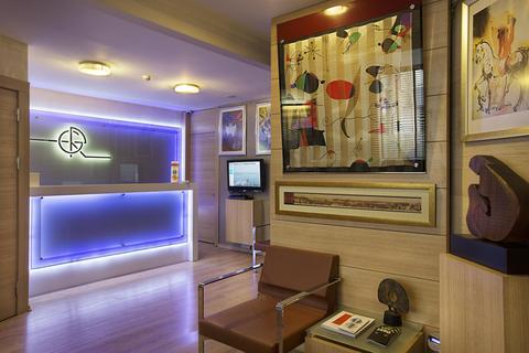 Gallery Residence