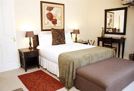 African Sands Kingsway Bed & Breakfast Amanzimtoti