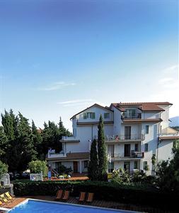 Oleandro Residence