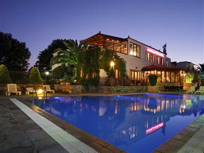 Castello Rosso Hotel