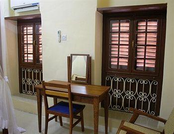 The Rosal Stone Town Hotel