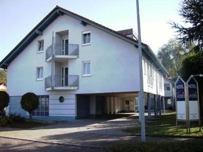 Astra Hotel Garni