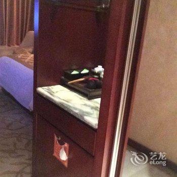 Ruihao Art Boutioue Hotel