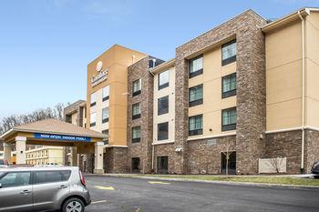 Comfort Inn and Suites Pittsburgh