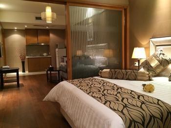 Chongqing Youmi Serviced Hotel
