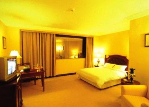 Zhongyi Commercial Hotel