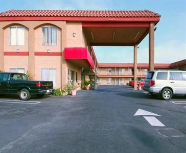 Econo Lodge Near Home Depot Center