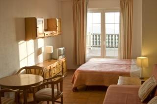 Apartamentos Montreal Monachil