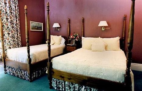 Homestead Inn New Milford (Connecticut)