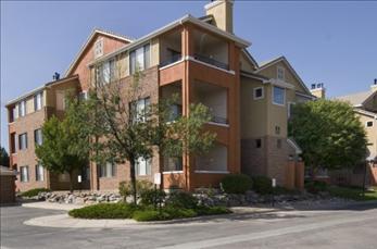 Oakwood Apartments Ciera Crest Denver Colorado