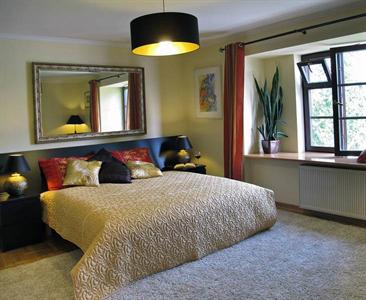 WAWABED Warsaw Bed and Breakfast