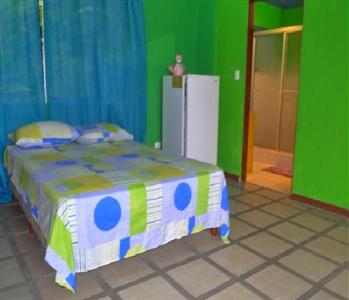 Pura Vida Hostel Manuel Antonio