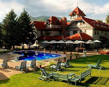 The Historic Redstone Inn
