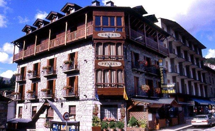 Hotel Pradas Jaca