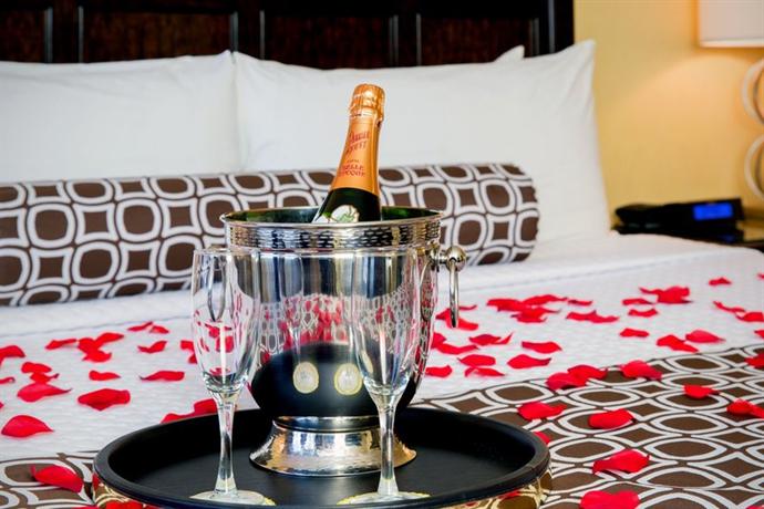 Crowne Plaza Philadelphia - King of Prussia