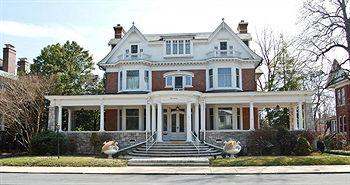 Albanus Phillips Inn