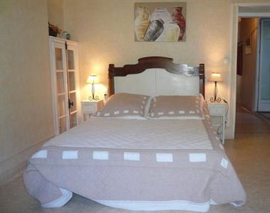 Holiday Home Hiciole La Caunette