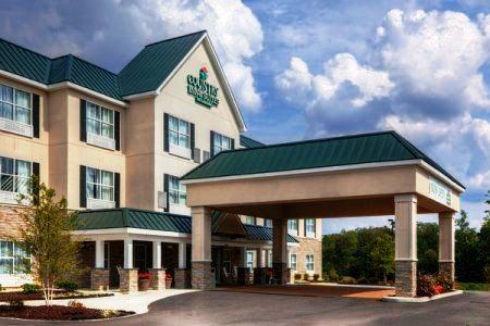 Country Inn & Suites Hanover