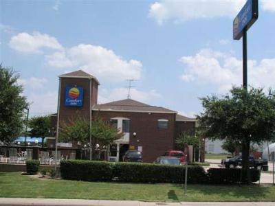Comfort Inn Farmers Branch